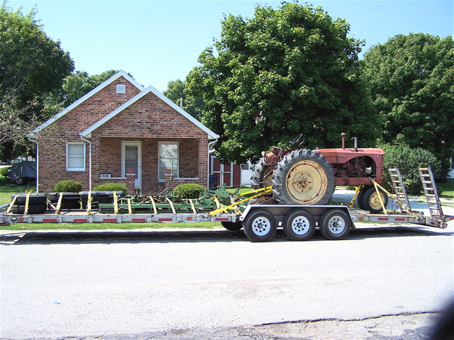 /i//Tractor1.jpg