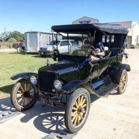 1920 Model T Touring